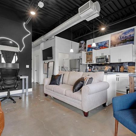 New Studio Sleeps 4 - 7 Mins To Dwtn Nashville Buitenkant foto