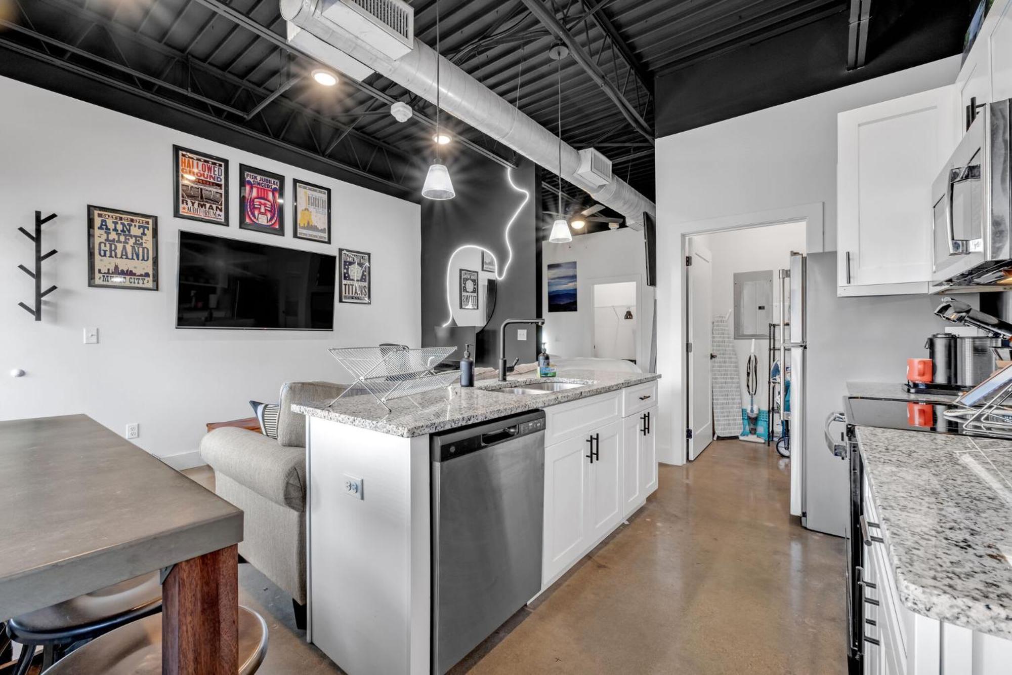New Studio Sleeps 4 - 7 Mins To Dwtn Nashville Buitenkant foto